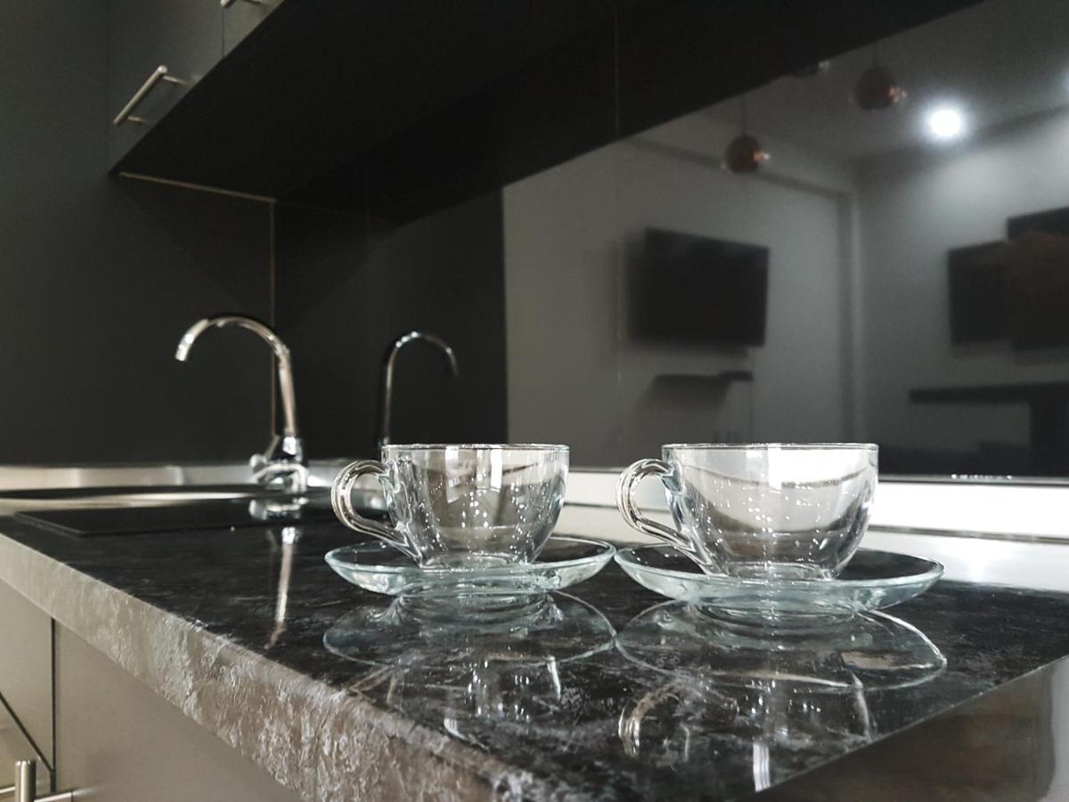 Apartments Vila White House Pancevo Exterior photo