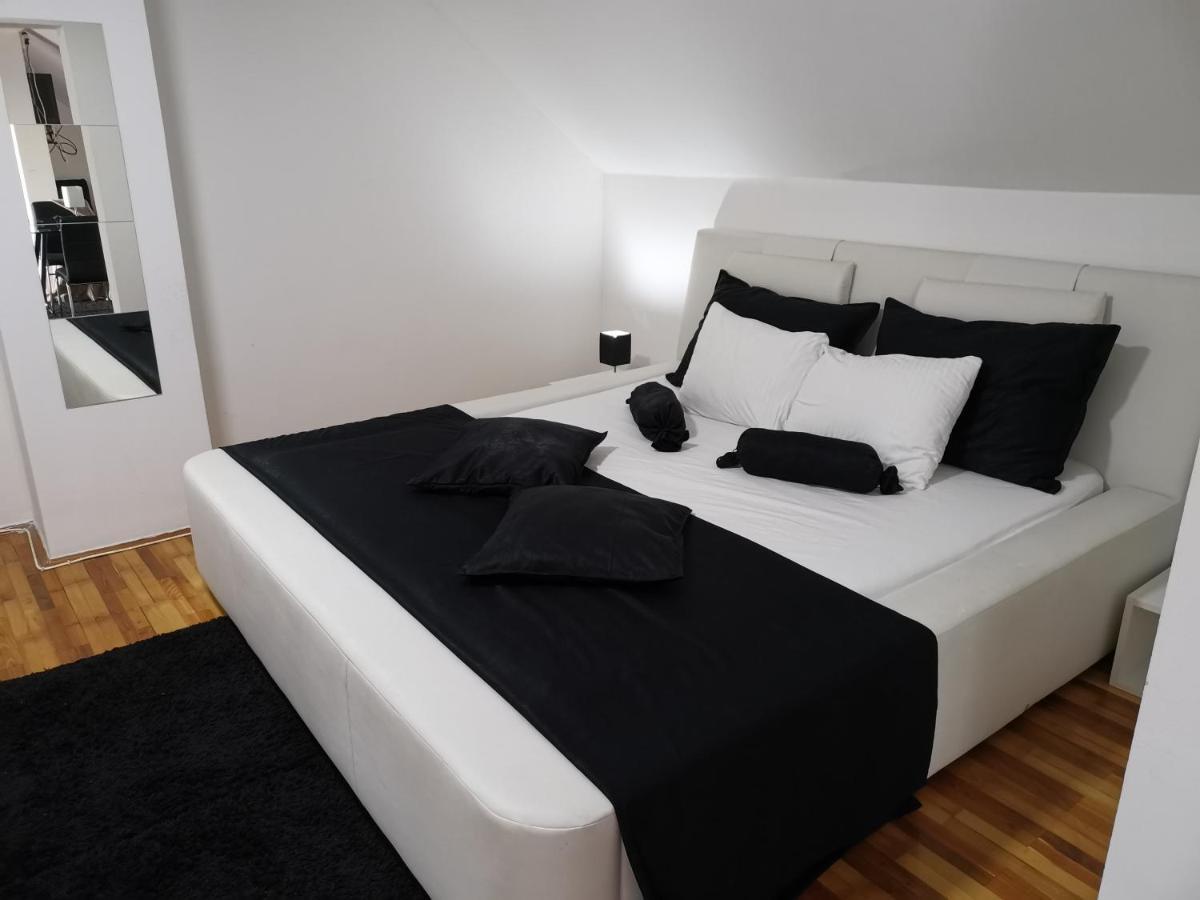 Apartments Vila White House Pancevo Room photo