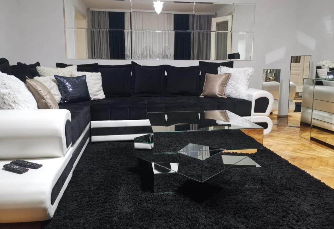 Apartments Vila White House Pancevo Exterior photo
